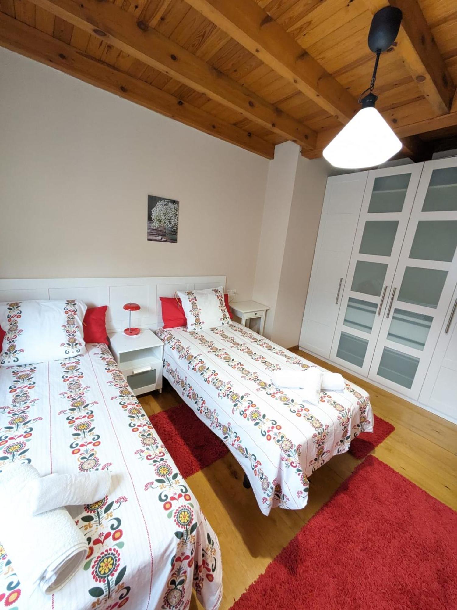 Casa Luisa Biedes, Pilona Villa Infiesto Buitenkant foto