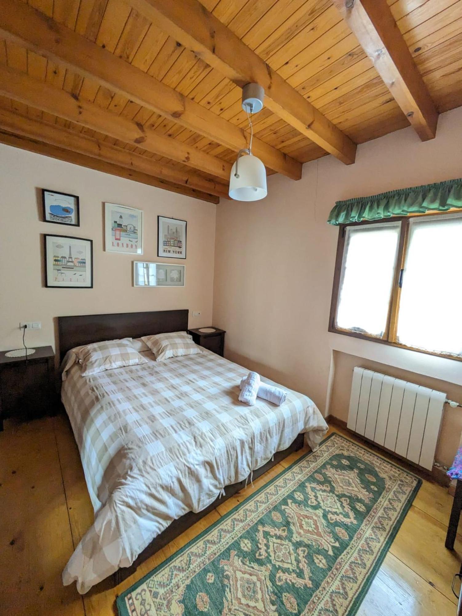 Casa Luisa Biedes, Pilona Villa Infiesto Buitenkant foto